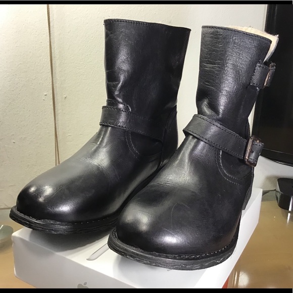 Beautiful Zigi SohoLeather Black Ankle Winter Boot - Picture 11 of 15